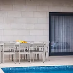 Villa Monte Vinea By Guide Kringa