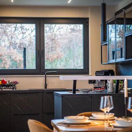 Monte Vinea By Guide * Kringa