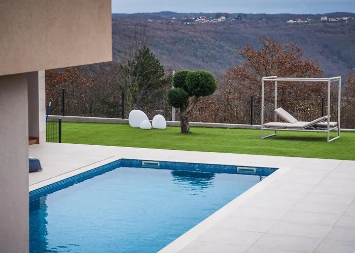 Monte Vinea By Guide Vila Kringa